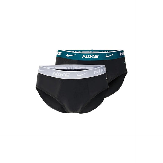 Nike slips 